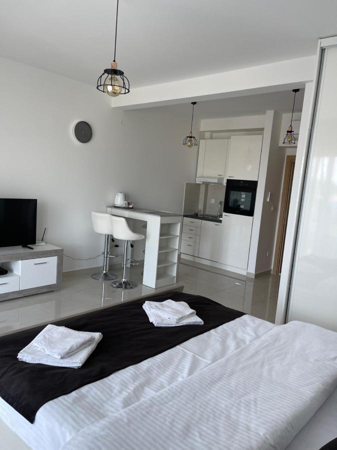 Villa Julia Baošići Екстериор снимка